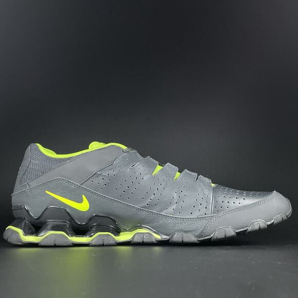 Nike Reax 8 TR Men 14 Black Green Lace Up Training Running Shoe Athletic Sneaker - Picture 5 of 8